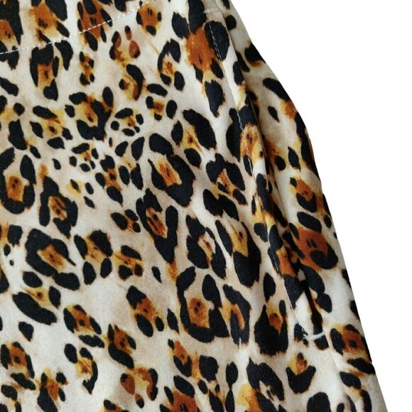 Chico's Leopard Print Tunic Top Sz Petite Large Short Sleeve Square Neck Pockets - Picture 4 of 8